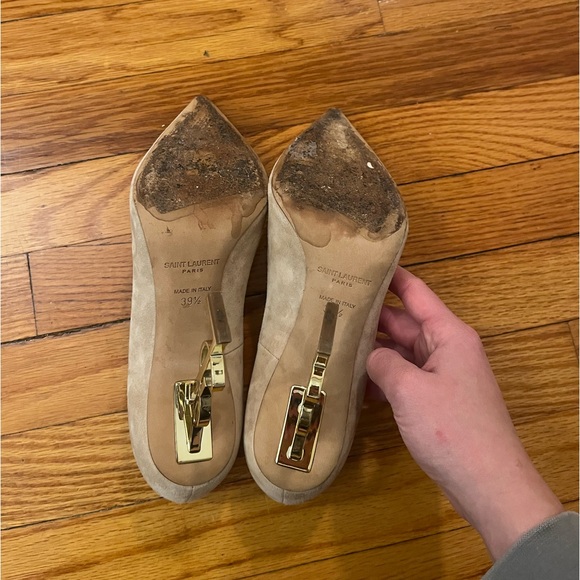 YSL Logo Pumps in beige - Picture 2 of 4